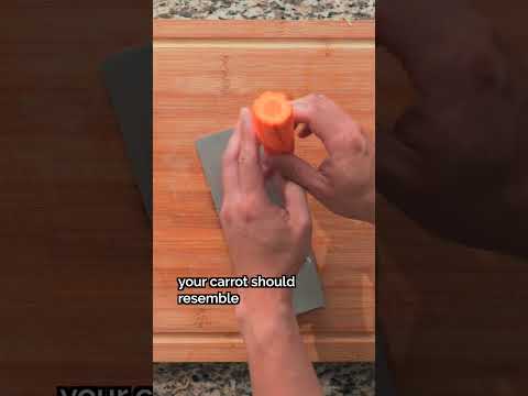 🥕 How to carve decorative carrot flowers! | Canto Cooking Club #Shorts