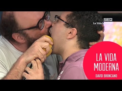 ¡Tenemos que tener amor! Antonio, el remake de Ignatius #LaVidaModerna