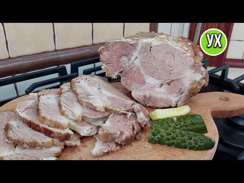 Нежнейшая буженина без духовки и быстрые малосольные огурцы в миске