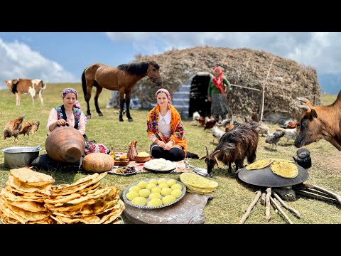 Everyday Nomadic Living: Crafting Homemade Butter & Baking Bread on A Cast Iron Pot