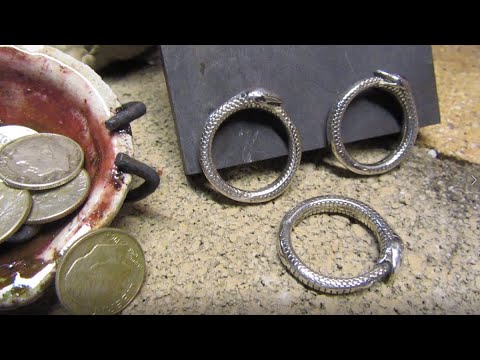 CASTING SILVER OUROBOROS RINGS IN DELFT CLAY