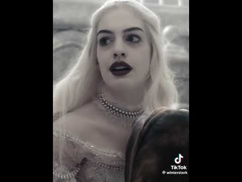 #aliceinwonderland #annehathaway #johnnydepp #miawasikowska #helenabonhamcarter