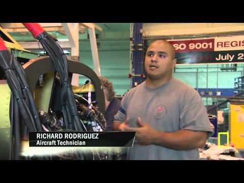 Mega Máquinas - Helicóptero Apache AH 64 PT-BR