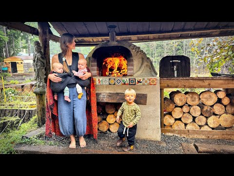 7 Days Solo Surviving Canadian Wilderness in Small Cabin w/ Twin Girls | Hand Diving Wild Scallops