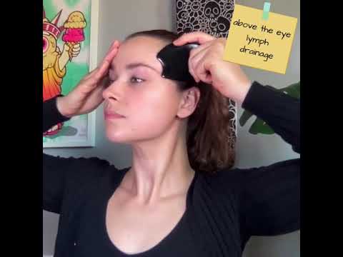 Gua Sha Facial Massage: Effective Above the Eye Lymph Drainage