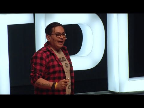 EDUCACIÓN 4.0: EMOCIONAR PARA ENSEÑAR Y APRENDER | Diego Apolo | TEDxUTPL