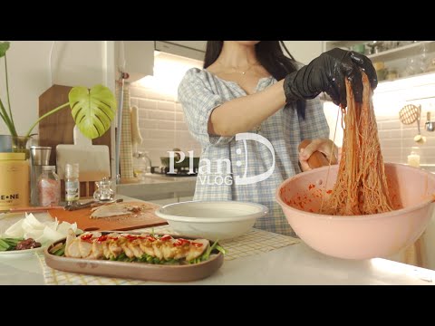 ENG│닭가슴살 그만먹고 항정살 요리하는 자취일상 코스트코 허탕치고 플리마켓 가는 브이로그