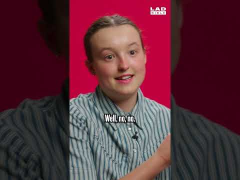 Bella Ramsey’s Hilariously Weird Nick Offerman Impression 😂