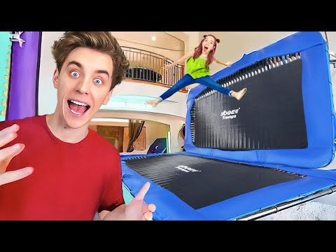 Turned THE HOUSE into a TRAMPOLINE PARK !