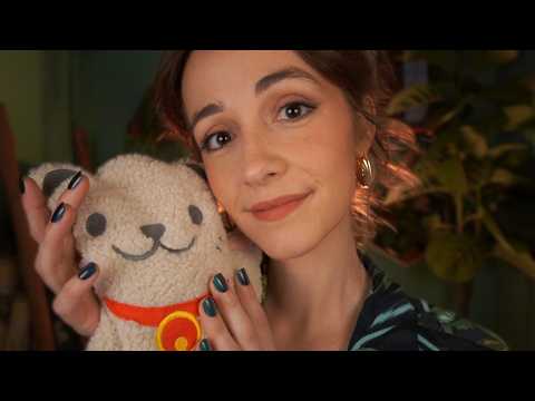 ASMR | Three Relaxing Triggers to Sleep and Unwind 💤 (tapping, mouth sounds, scratching)