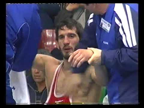 Чемпионат мира-2001 София Болгария 76 кг финал:Бувайсар Сайтиев (Россия)-Мун Ю Жа (Южная Корея)