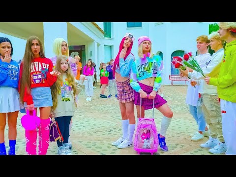 НОВЫЕ СУПЕР ДЕВУШКИ В АКАДЕМИИ BUNNY😍!! ПАРНИ ПРОСТО СОШЛИ С УМА ОТ КРАСОТОК!!