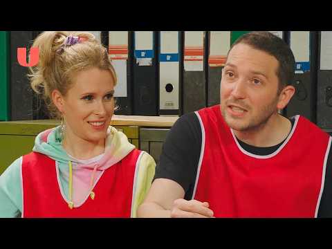 WET CLOTH/DRY CLOTH: Modern Classic or Nail in the Sitcom Coffin? | Meet the Richardsons | Dave