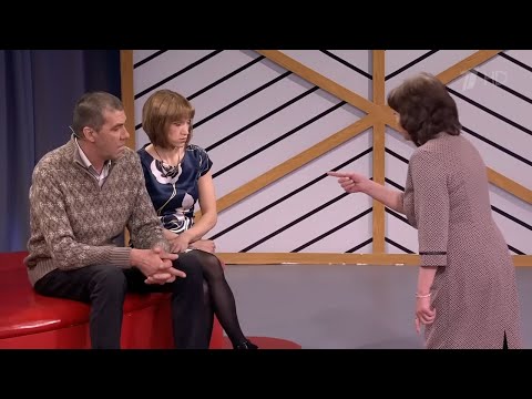 «Твои дети пахнут перегаром!» — отец требует забрать девочек из новой семьи