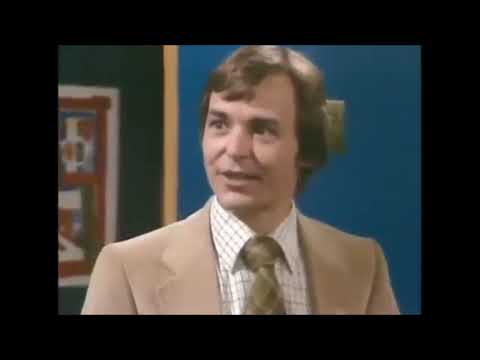 a whole minute of dOloReS