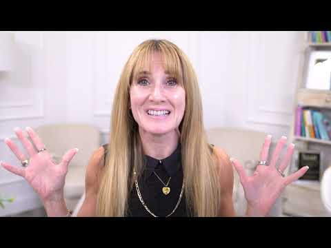 Podcast 338: 8 Ways to befriend your inner critic and use it to your advantage