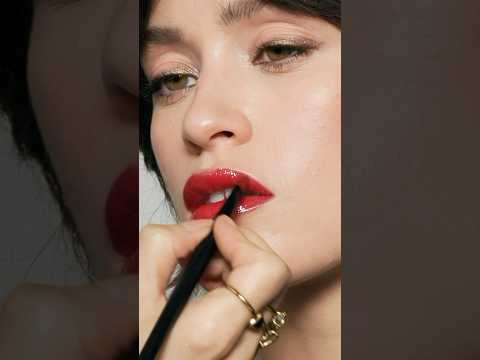 New Year’s Eve Makeup Look 💫 #lisaeldridgemakeup #youtubeshorts