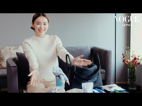 Inside Marie Iitoyo's Bag | In The Bag | VOGUE JAPAN