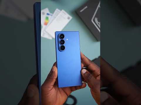 Samsung Galaxy Z fold 7 unboxing.