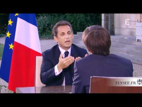 Le Président répond aux questions de David Pujadas sur France 2, en direct de la terrasse de l