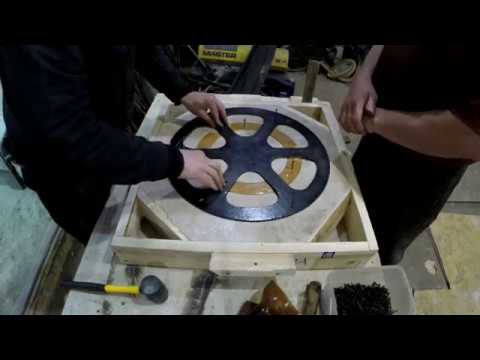 Моё первое литьё алюминия в песок. Колесо для пилорамы. Aluminum casting