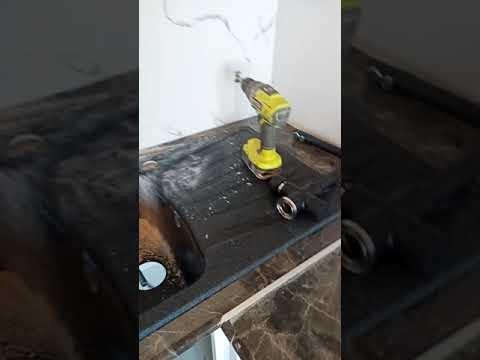 Как вырезать отверстие в каменной мойке под смеситель?