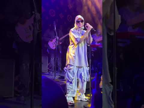 Justin bieber - full performance