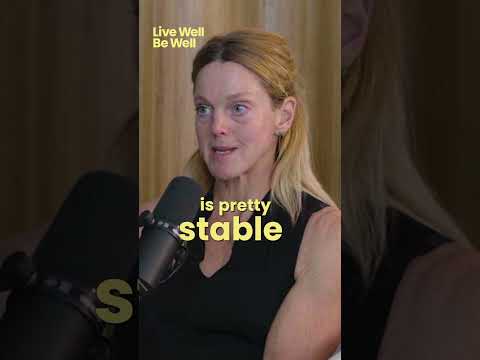 Long vs. Short Menstrual Cycles: What It Means for Your Hormones | Dr. Stacy Sims #shorts