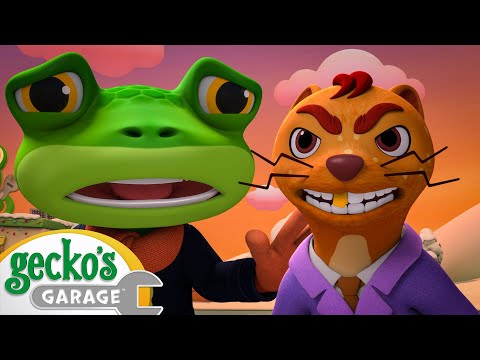 A Bright Christmas for Sly and Weasel | Gecko's Garage | Learning Videos for Kids 🛻🐸🛠️