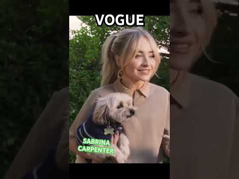 Sabrina Carpenter shows piano full frontal ! (joke)