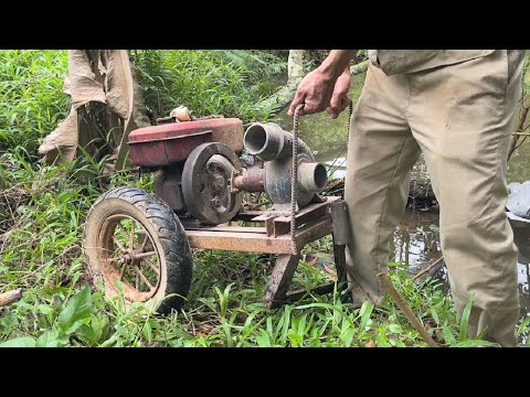 Reviving The Water Pumping Machine From An Abandoned House . Great Diesel Engine Restoration Skills