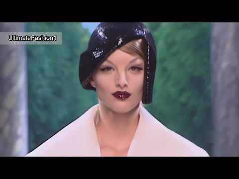 Christian Dior Haute Couture Fall Winter 2008 - backstage & full show