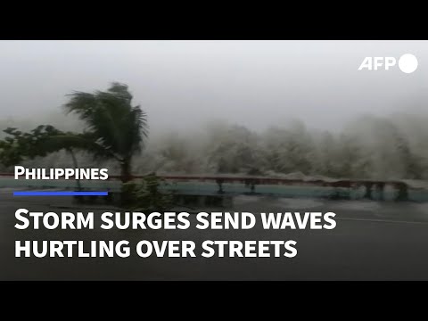 Large waves slam the Philippines as Super Typhoon Fung-wong nears | AFP
