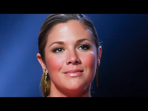 The Tragic Real Life Story Of Justin Trudeau's Wife, Sophie Grégoire Trudeau
