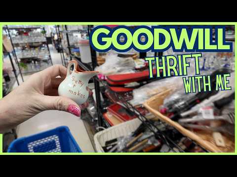 Perfect Timing at GOODWILL | Thrift With Me | Reselling