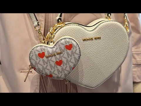 We haven't been to Michael Kors in a while...let's go❓️