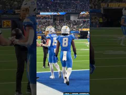 omarion back in the endzone 🤩