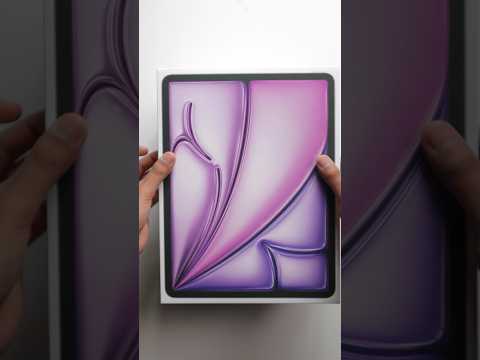 This thing is SO BIG! 😯| 13” M2 iPad Air