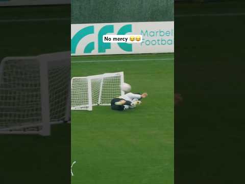 Anton REALLY want to score here 🫣😅