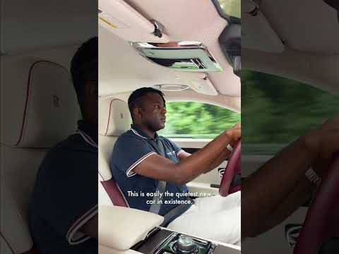 Rolls-Royce Spectre Close-Up at Ragtop Ramble