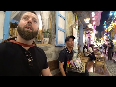 Vietnam Hotel Hunt: Pork O'Clock Sidequest 🇻🇳