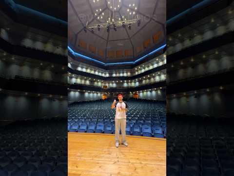 A day in the life of a LEGO builder