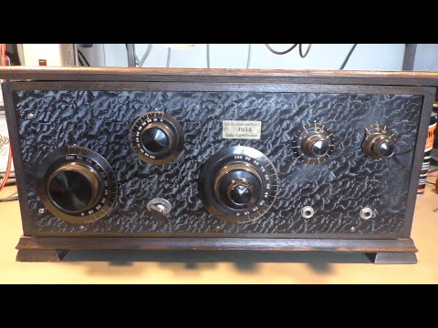 SABA HANN Radio from 1927 (PWJ227)