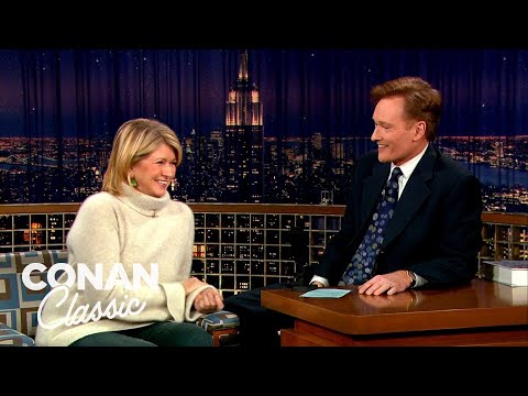 Martha Stewart On Her "Thanksgiving From Hell" | Late Night with Conan O’Brien
