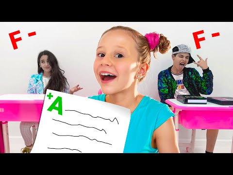 Nastya shows her friends how important it is to learn in school - Hindi Collection