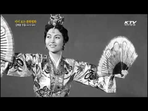 [1958년 제작 : 18분] 1926년 촬영한 조선 마지막 황제의 영결식 '순종황제 장례식'