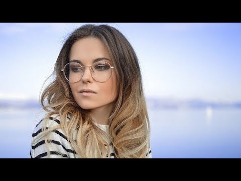 Как выбрать очковую оправу по форме лица и цветотипу