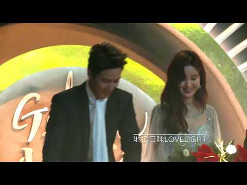 YongSeo talk whisper together.