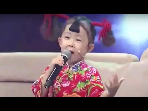 她是王为念最小最可爱的“女儿”!3岁小玉玉机灵可爱,和王导合唱一点不怯场,1岁就开始登台了【王芳王为念访谈】