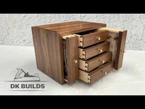Almost a DISASTER | Dovetail Jewelry Box Build